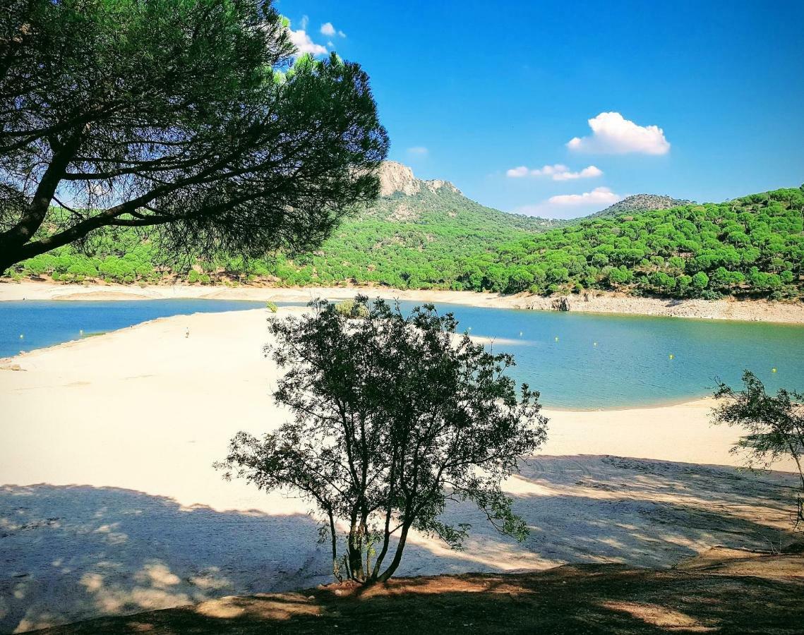 Retiro Chic Frente Al Lago - A 1 Hora De Madrid, Pantano De San Juan San Martín de Valdeiglesias Kültér fotó