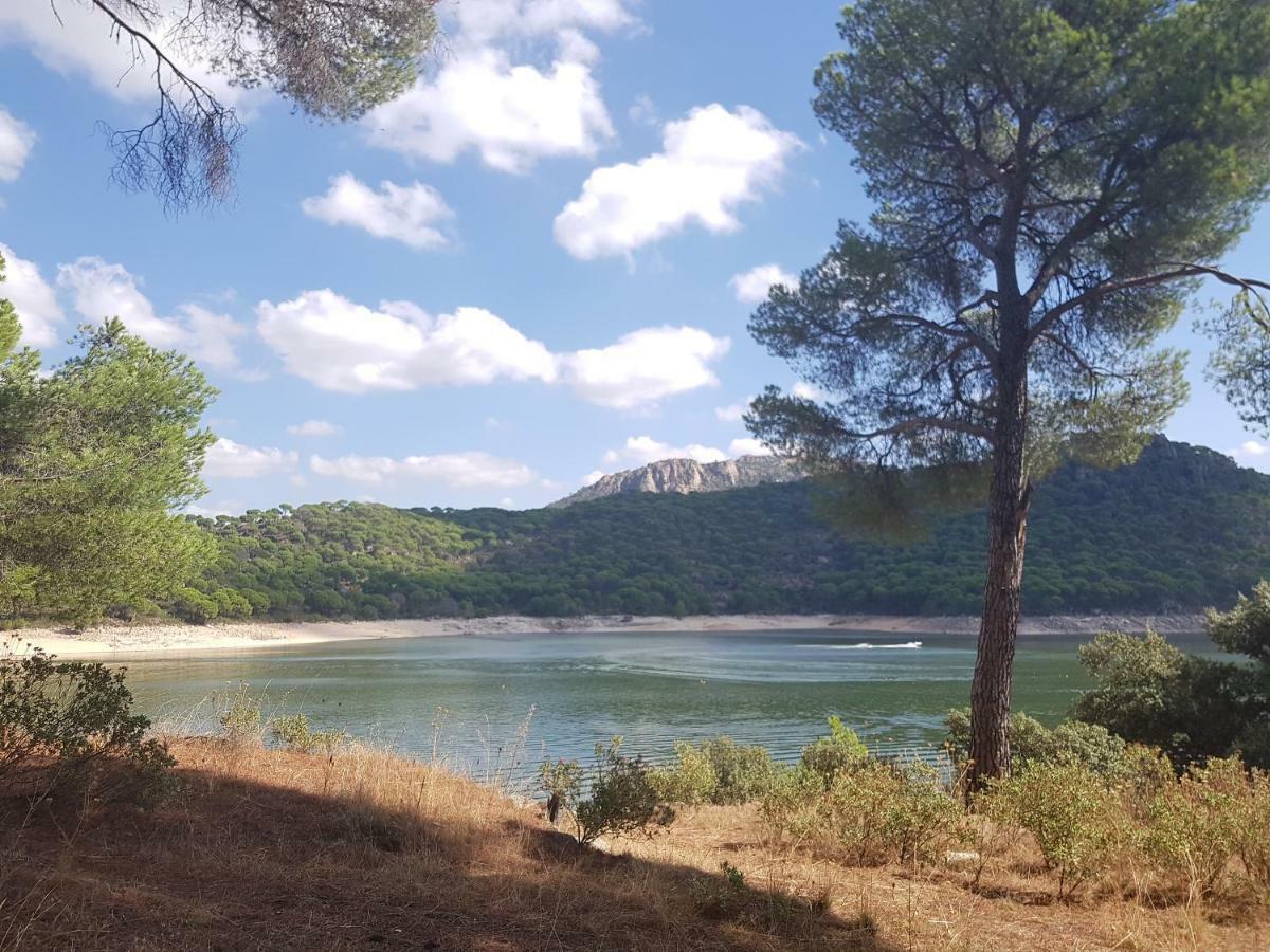 Retiro Chic Frente Al Lago - A 1 Hora De Madrid, Pantano De San Juan San Martín de Valdeiglesias Kültér fotó